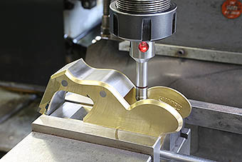 A27 Preperation for the thumb screw clamp.