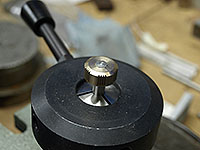 No.982 Fitting the adjuster knob. No.982 Fitting the adjuster knob.